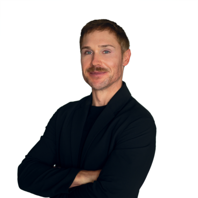 Picture of man with crossed arms