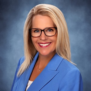 Headshot of Lisa McGhee Treasury Management Sales Officer Headshot of Lisa McGhee Treasury Management Sales Officer
